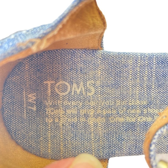 Tom’s Blue Denim Stacked Cork Wedge Peep Toe Sandals - Picture 9 of 9